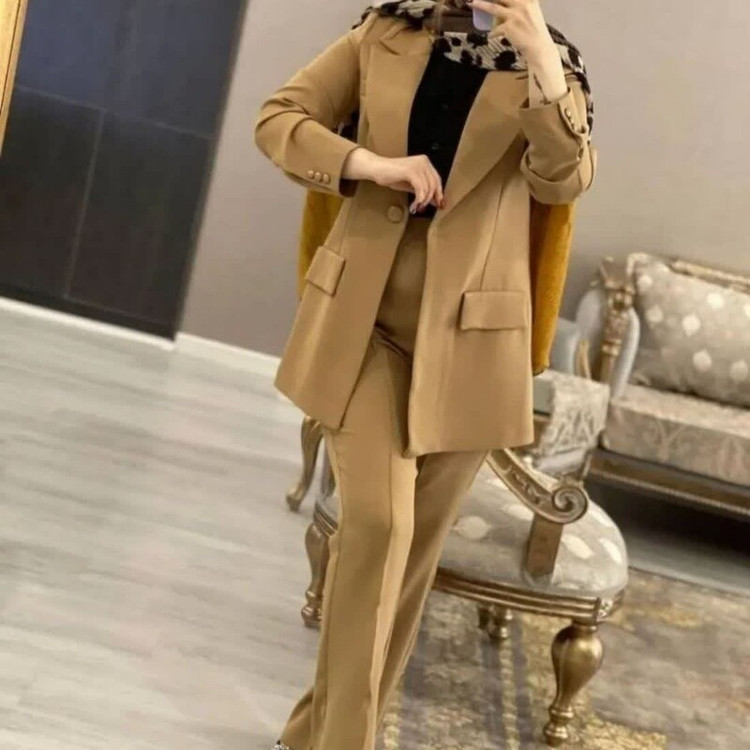 کت وشلوار زنانه با کیفیت زییا 0178 کالکشن شیک پوشان